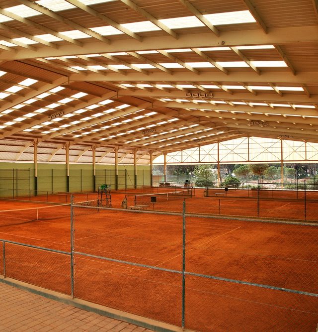 tenis cobertos