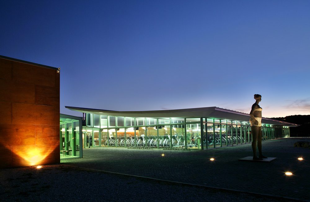 QMHC by night